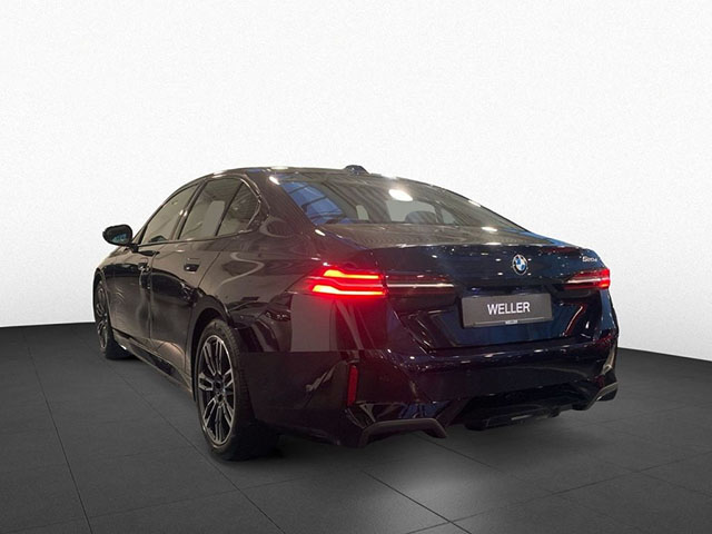 BMW 5 series 2024