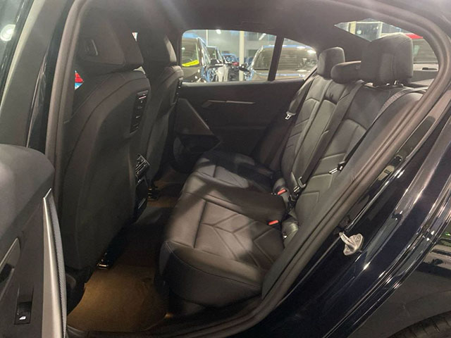 BMW 5 series 2024
