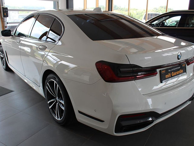 BMW 7 series 2021