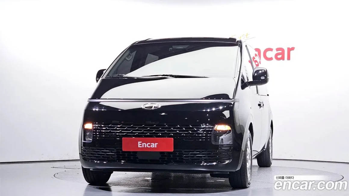 Hyundai Staria 2021