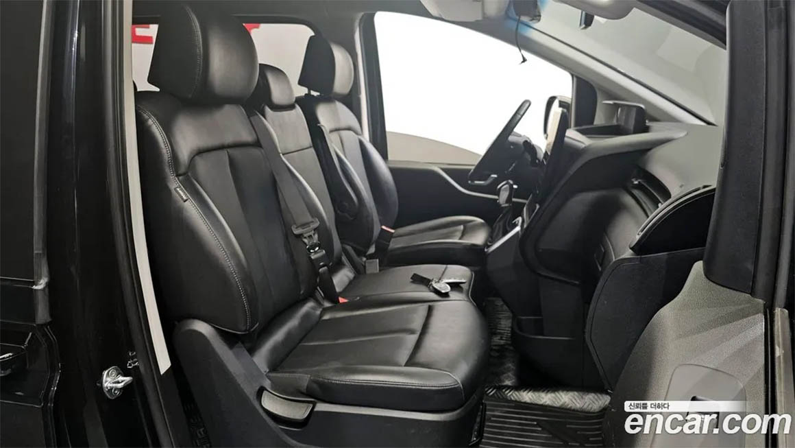Hyundai Staria 2021