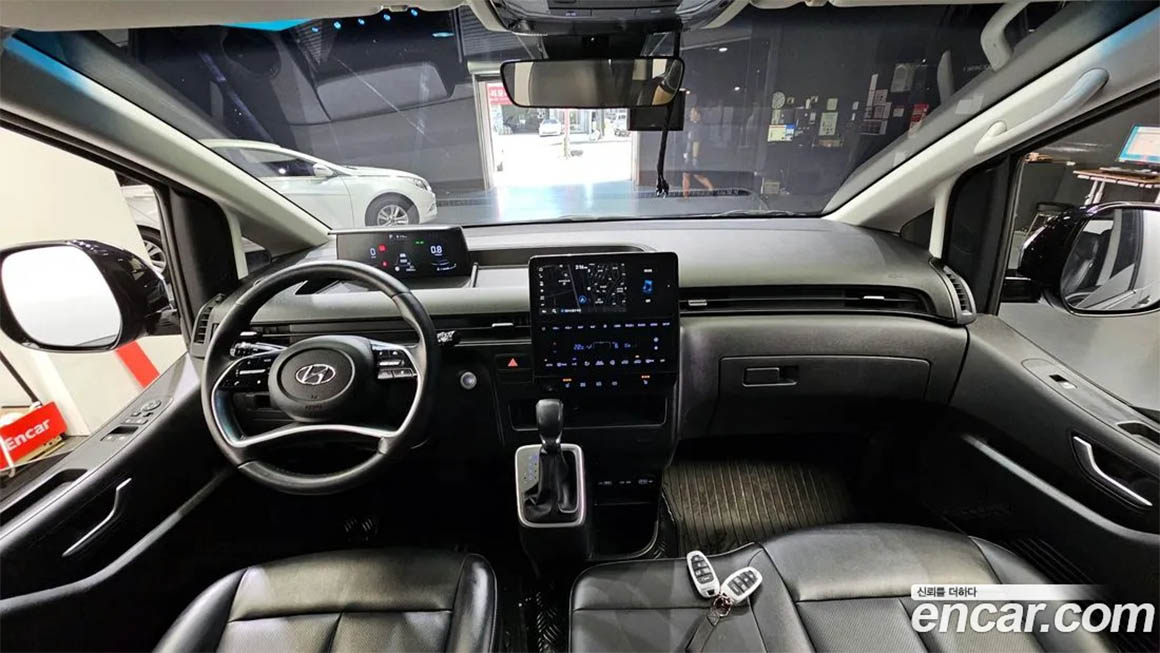 Hyundai Staria 2021