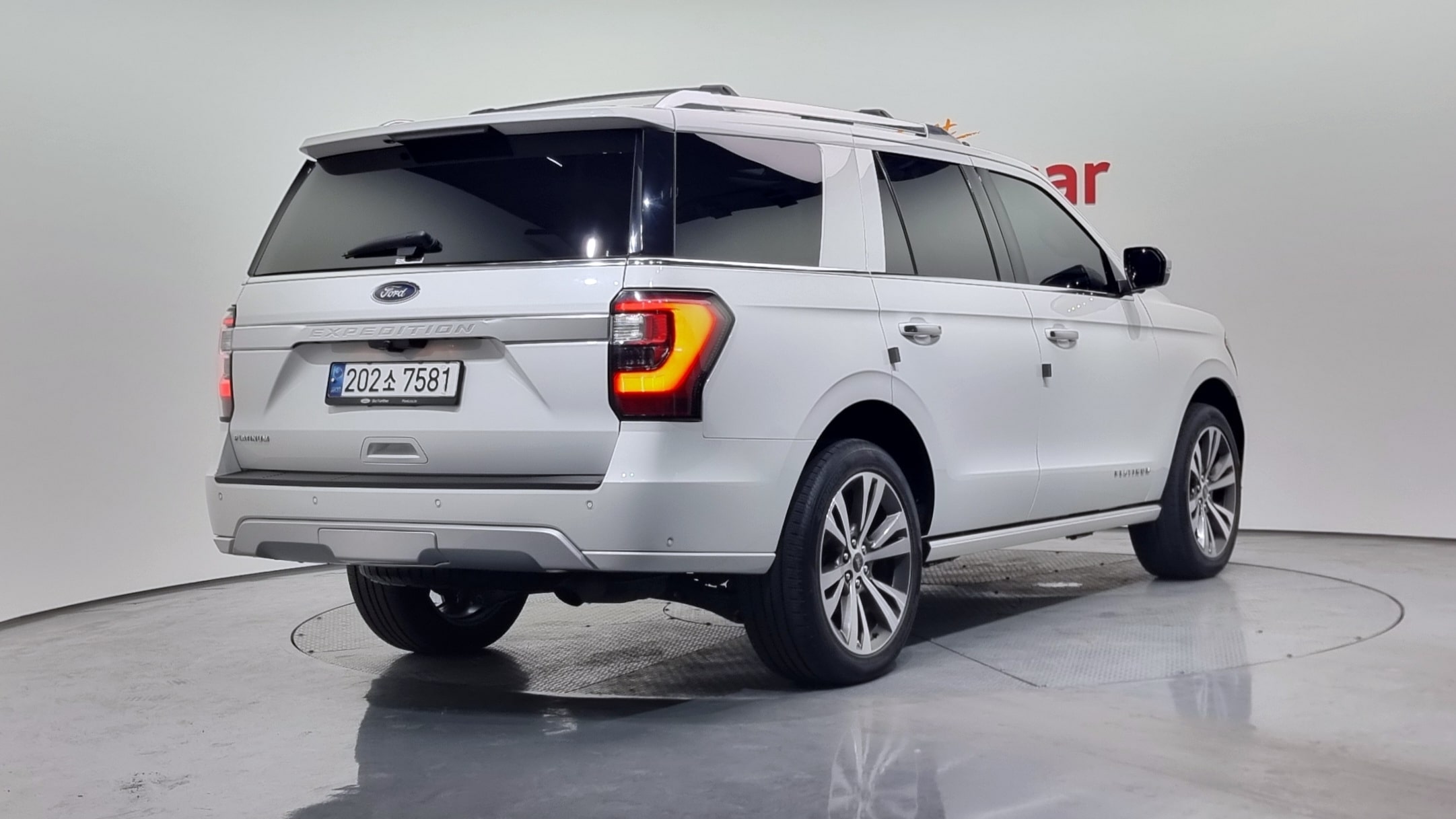 Ford Explorer 2021