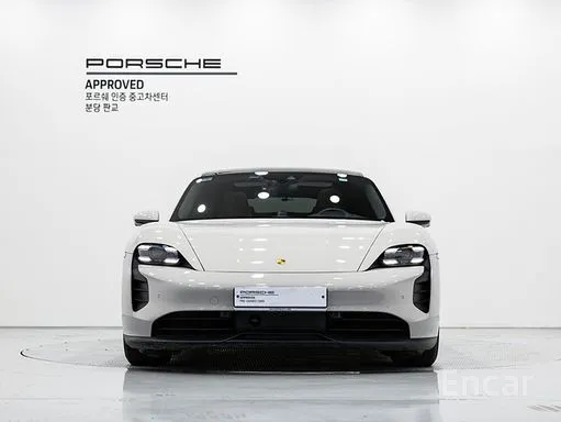 Porsche Taycan 2023