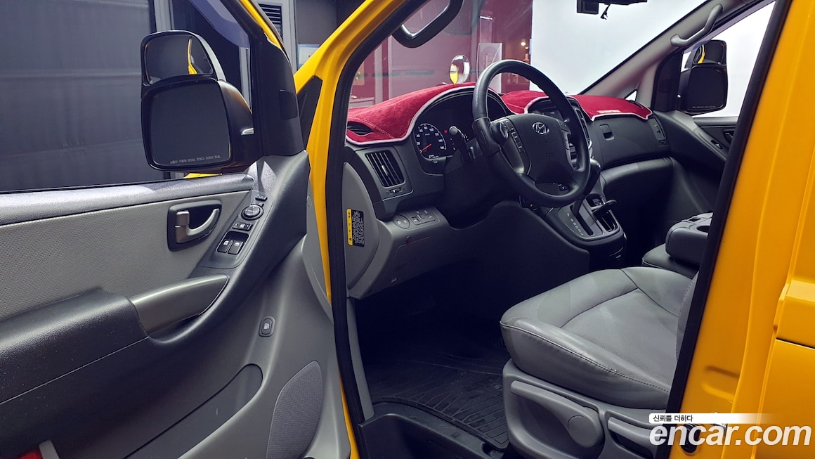 Hyundai Grand Starex 2019
