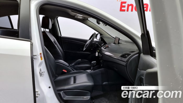 Renault SM3 2018