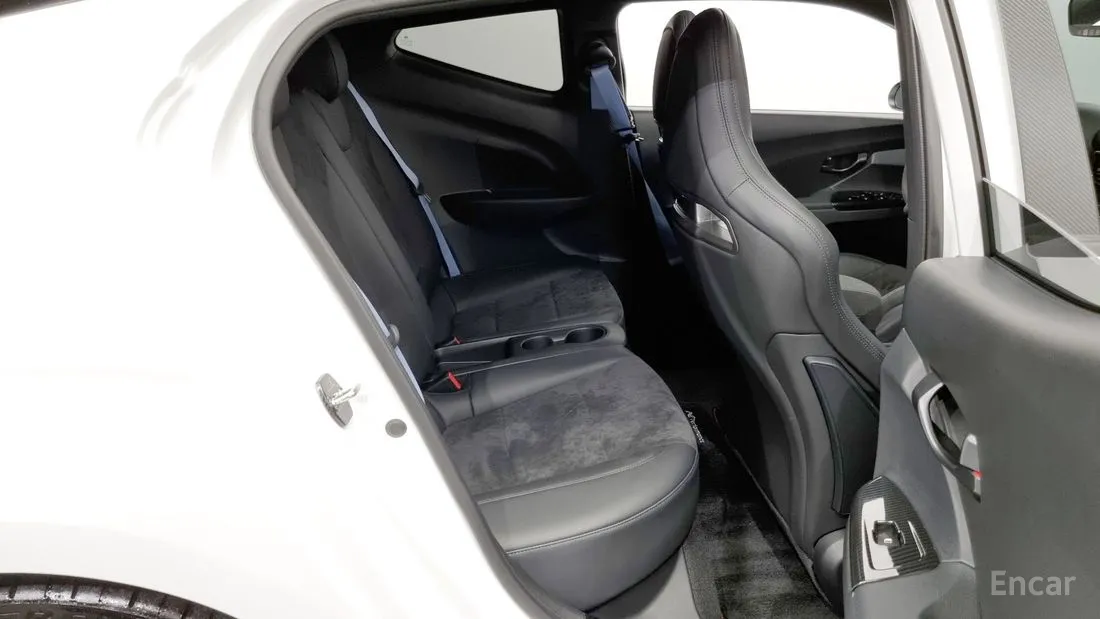 Hyundai Veloster 2022