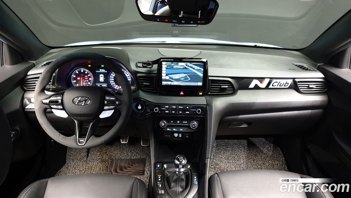 Hyundai Veloster 2020