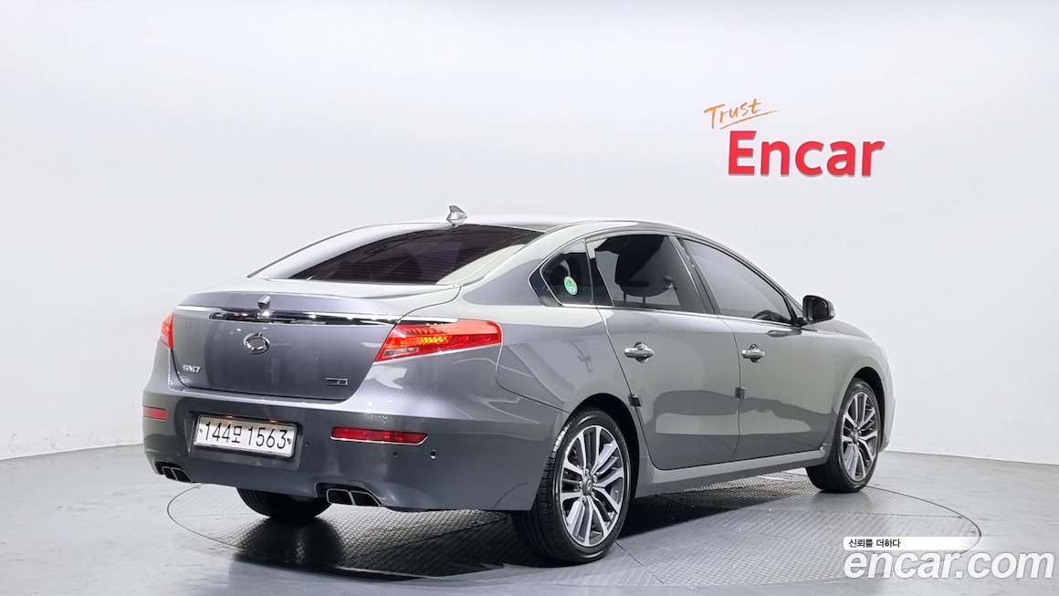 Renault SM7 2018