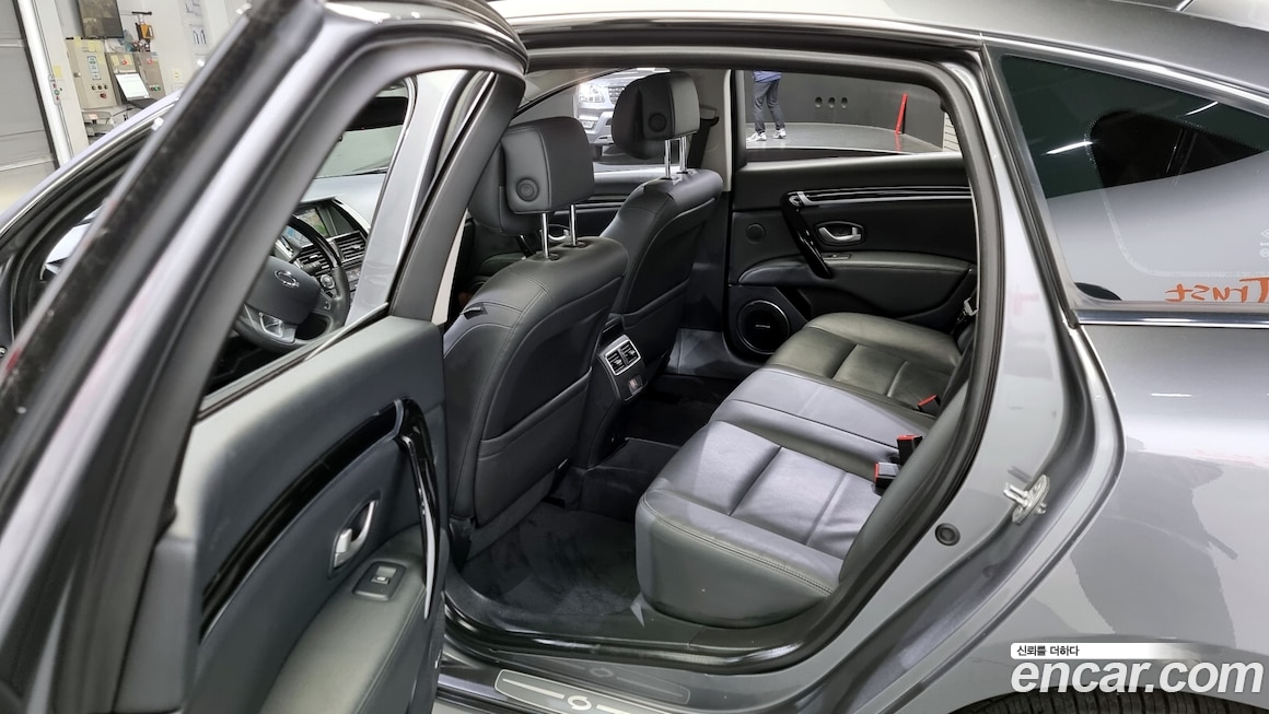 Renault SM7 2018