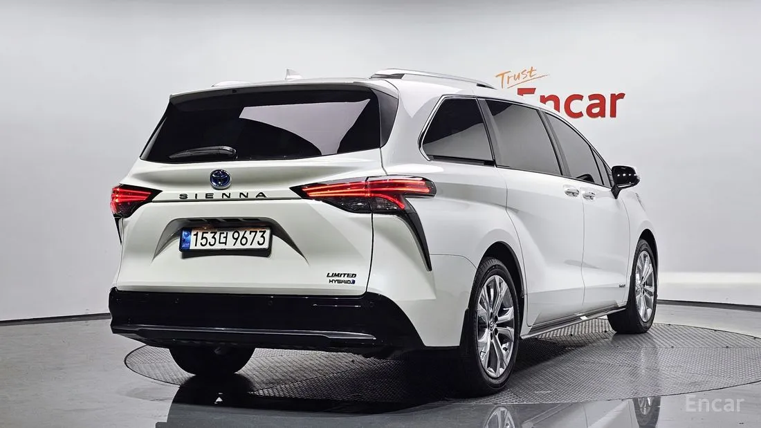Toyota Sienna 2021