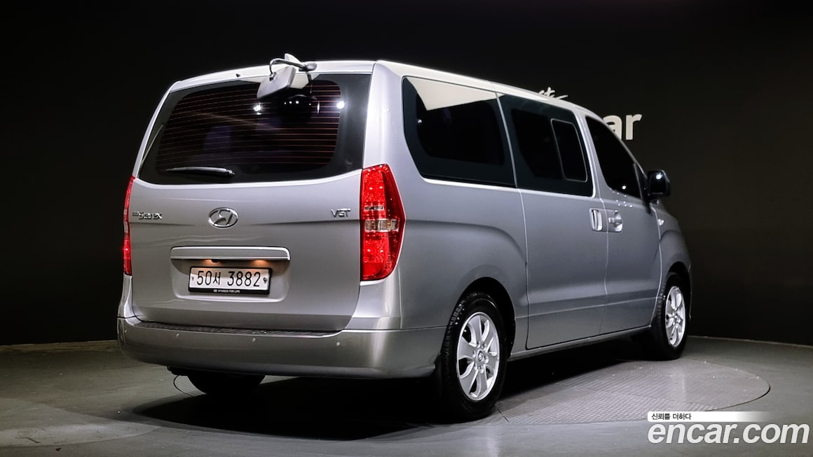 Hyundai Grand Starex 2018