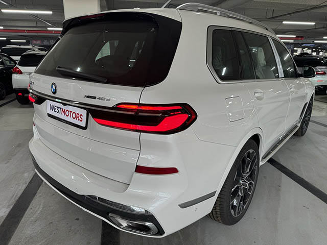 BMW X7 2023