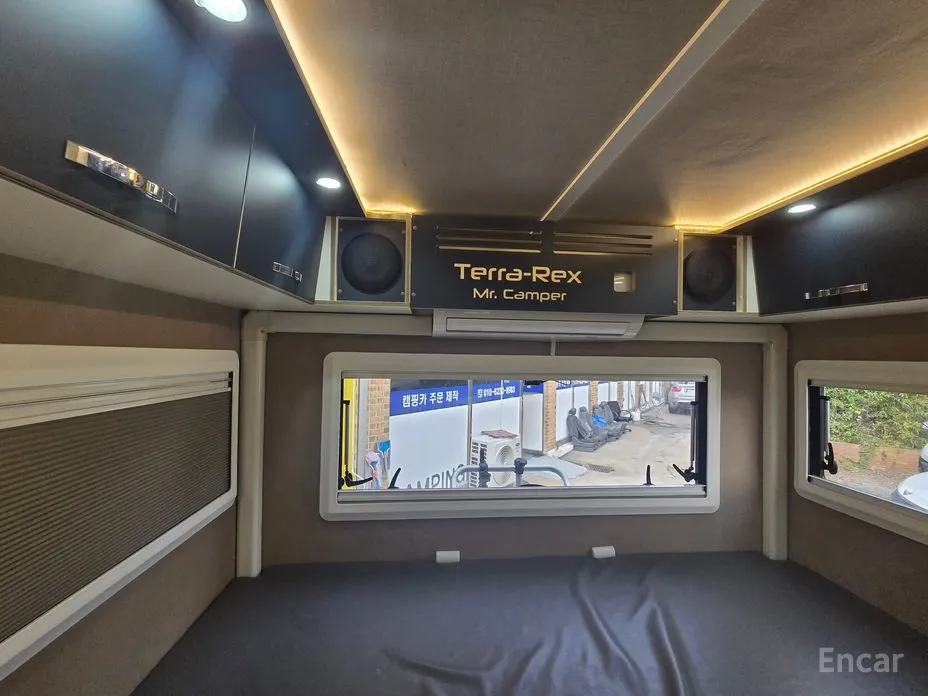 Hyundai Grand Starex 2020