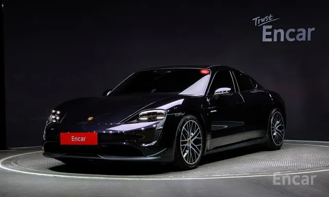 Porsche Taycan 2024