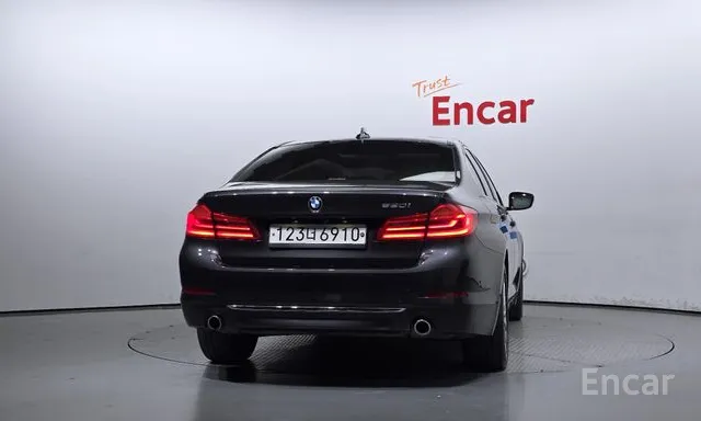 BMW 5 series 2020