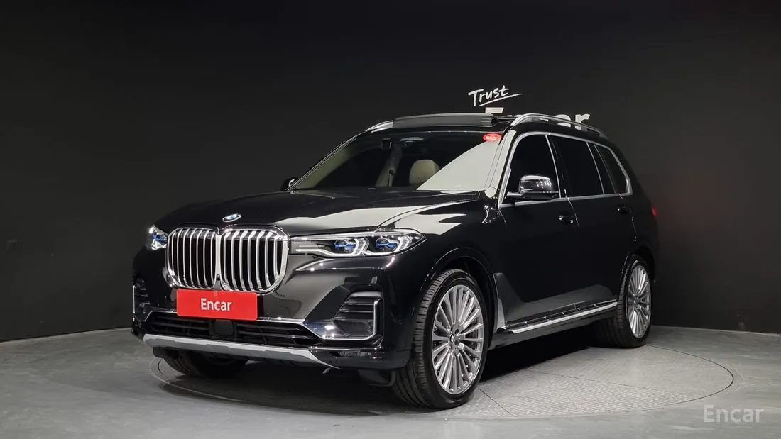 BMW X7 2021