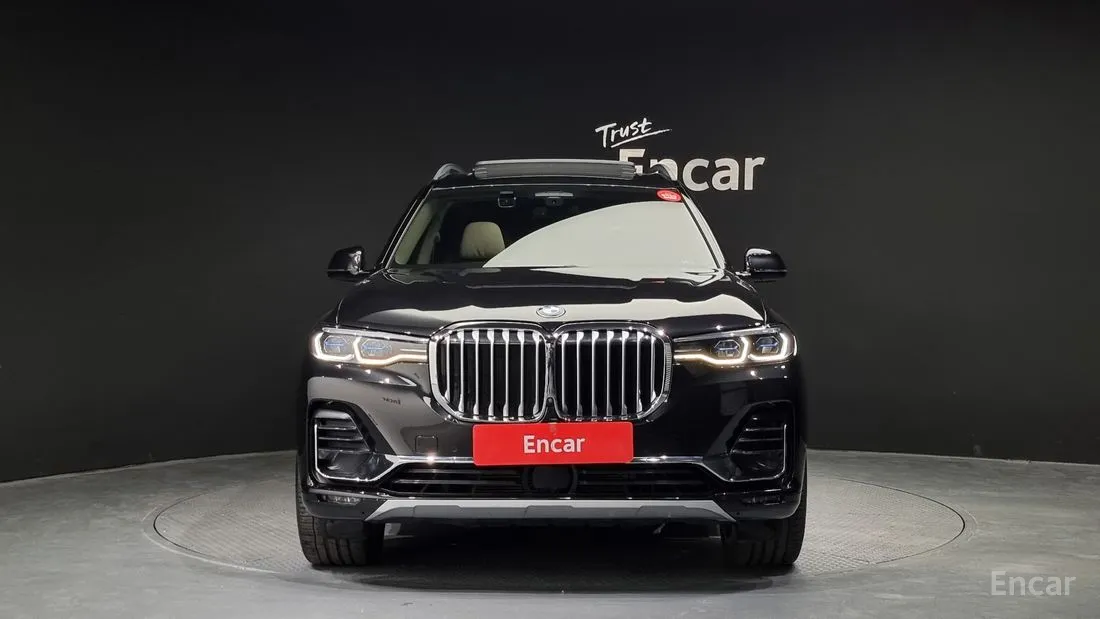 BMW X7 2021