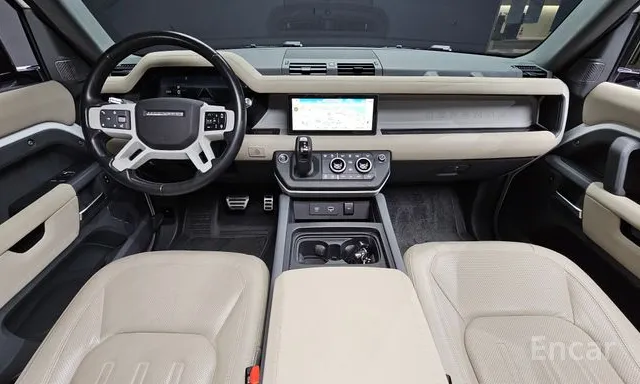Land Rover Defender 2021