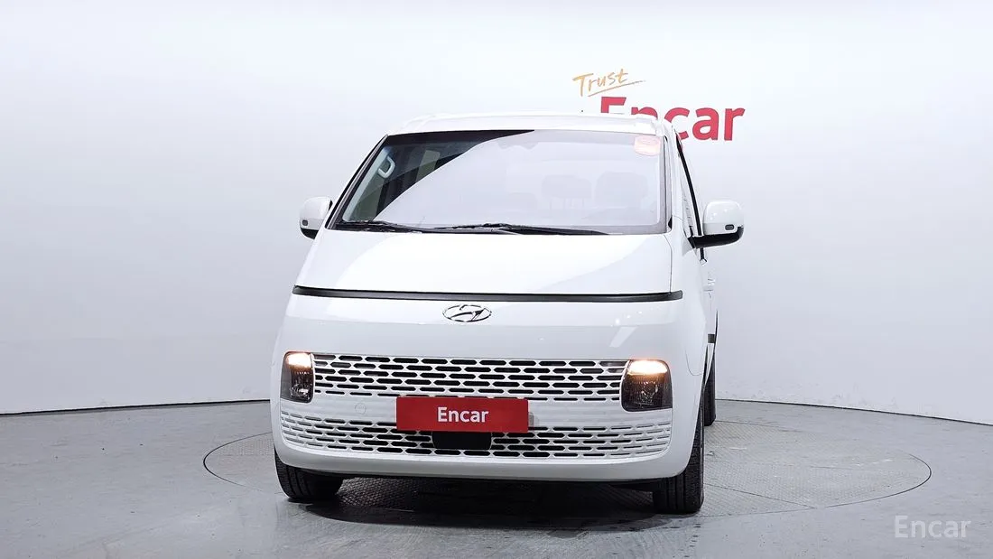 Hyundai Staria 2022