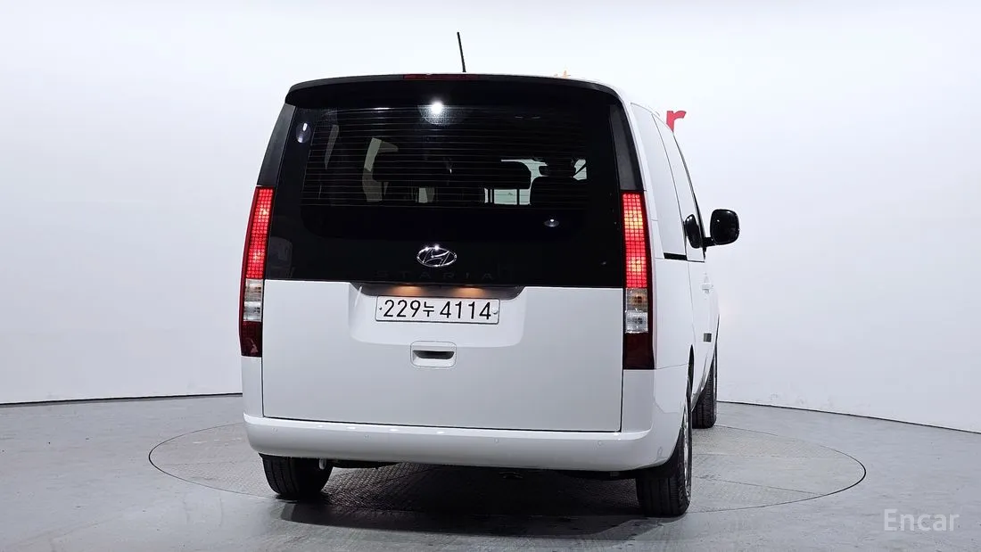 Hyundai Staria 2022