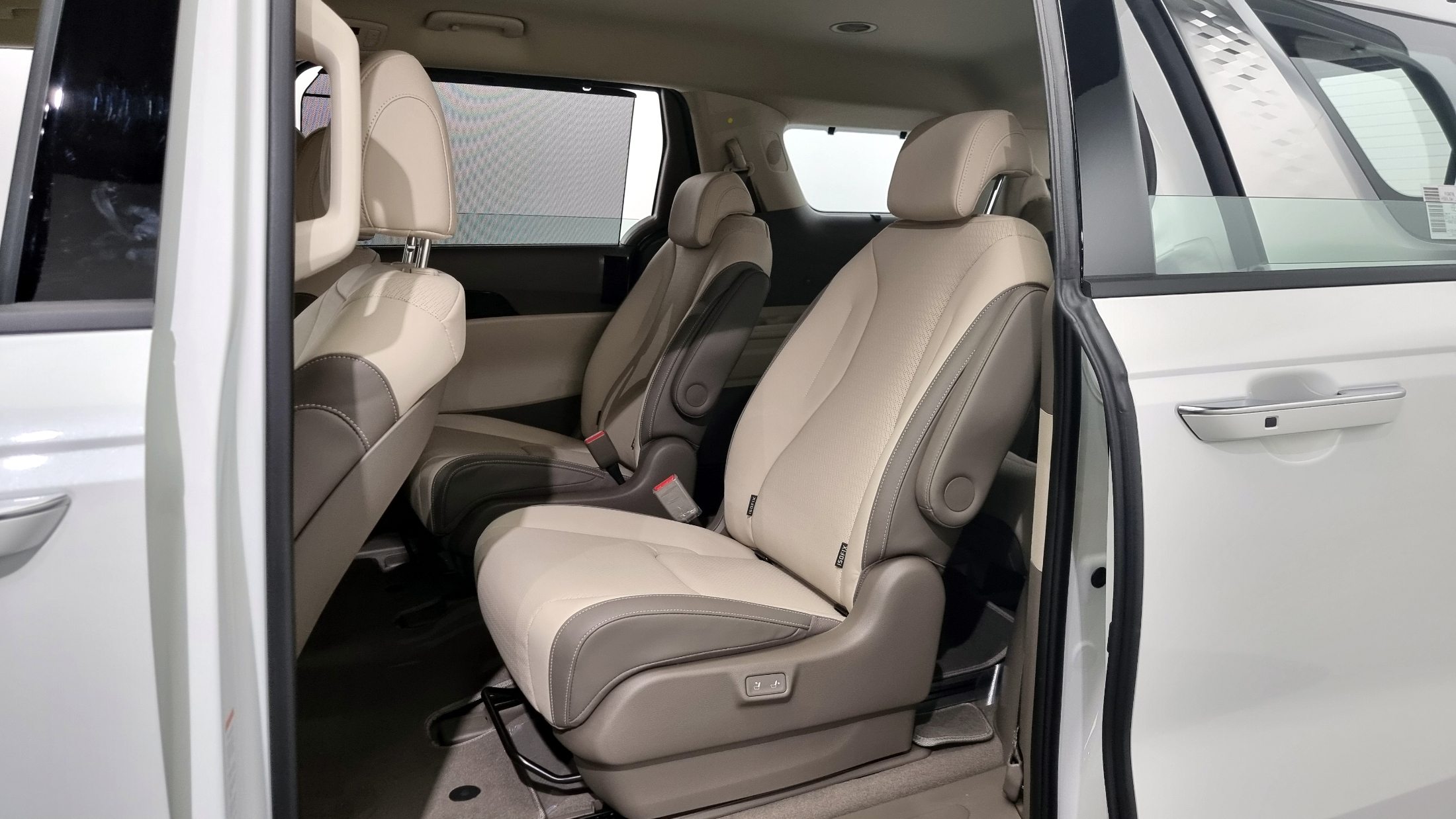 Kia Carnival 2025