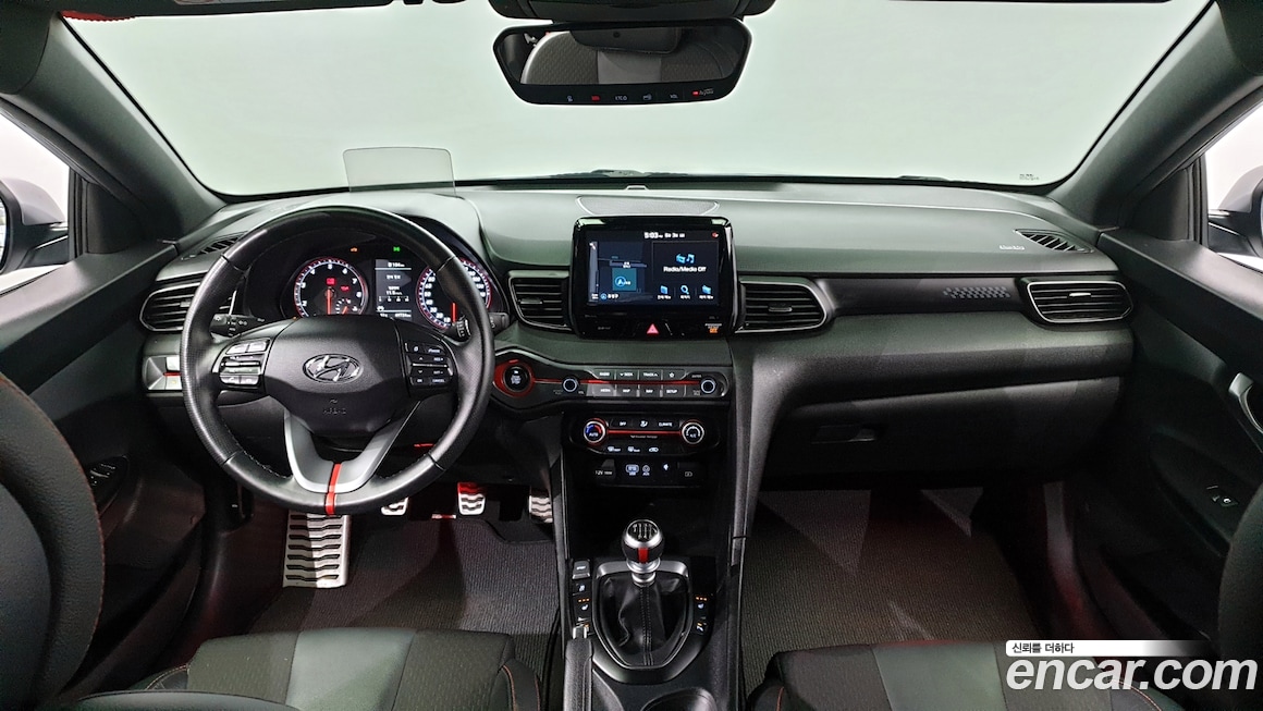Hyundai Veloster 2018