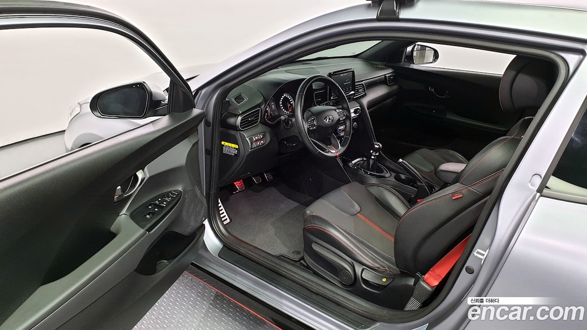 Hyundai Veloster 2018