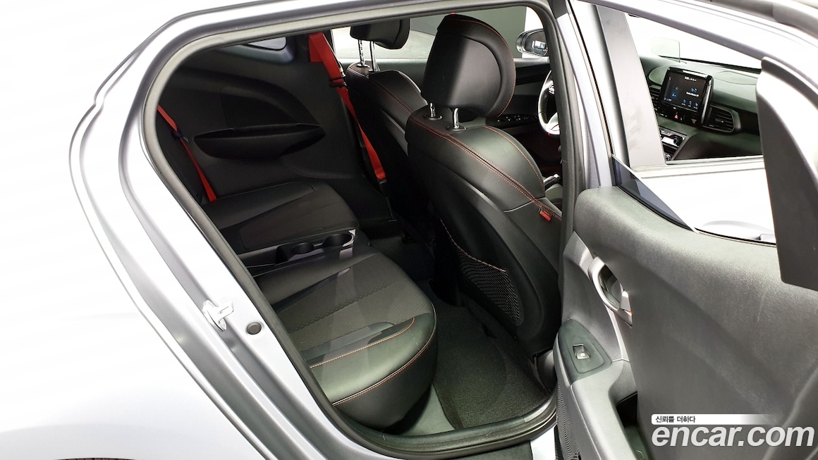 Hyundai Veloster 2018