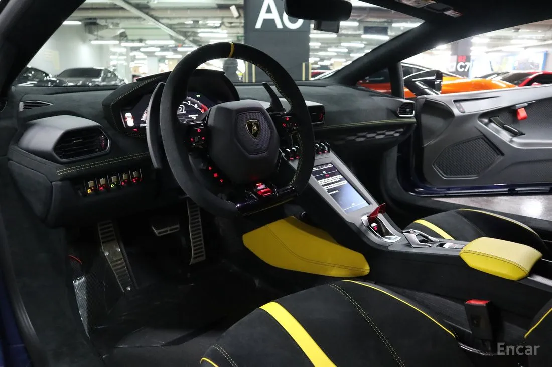 Lamborghini Huracan 2022