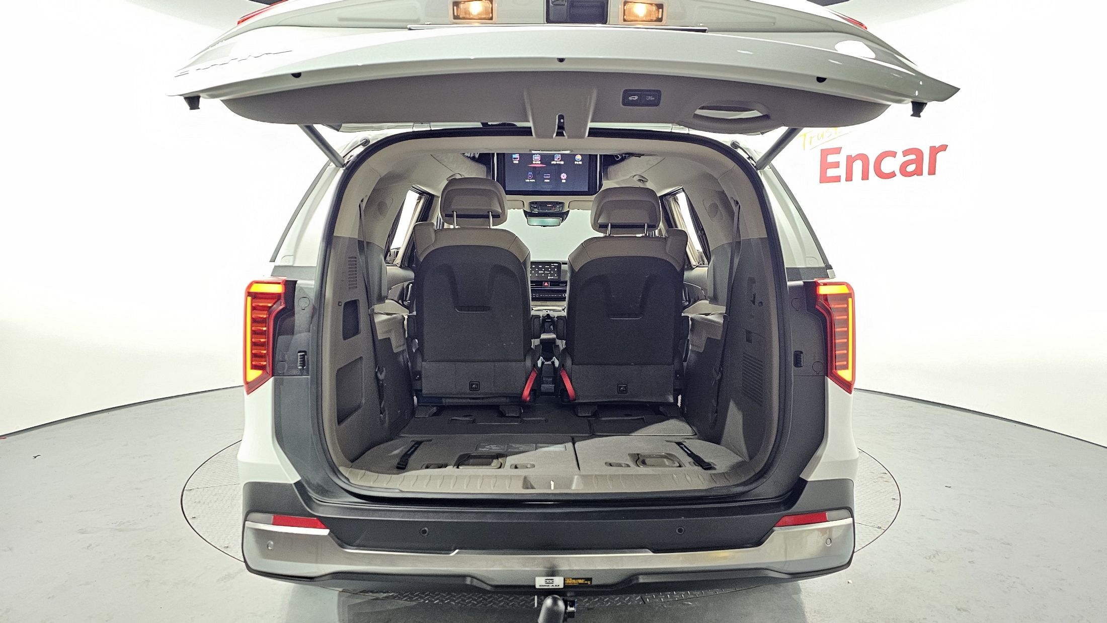 Kia Carnival 2023