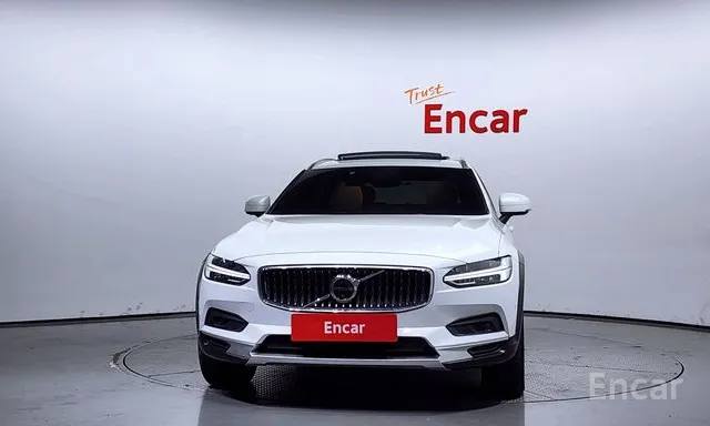 Volvo V90 Cross Country 2021