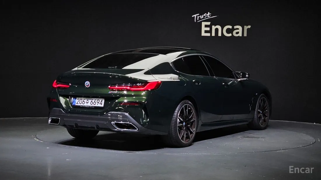 BMW 8 series 2023