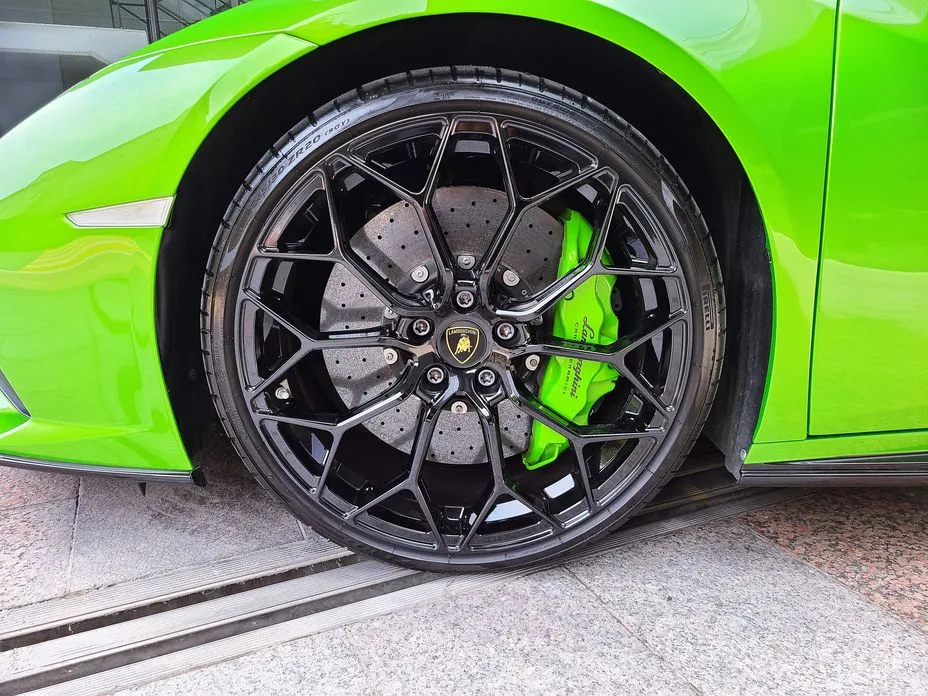 Lamborghini Huracan 2020