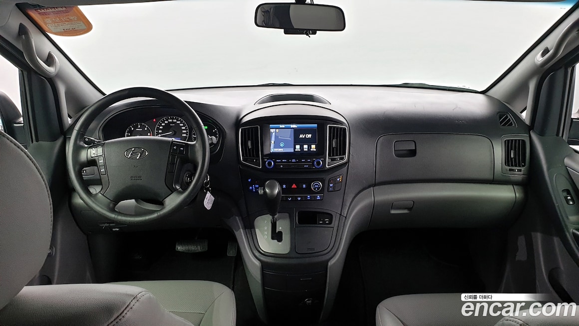 Hyundai Grand Starex 2018