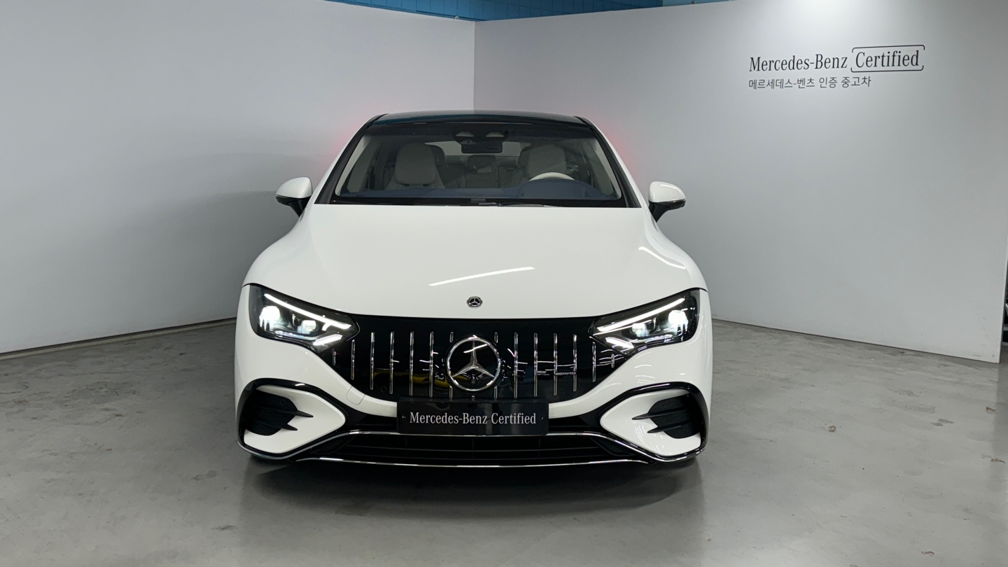 Mercedes EQE 2023