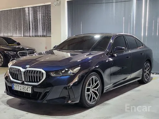 BMW 5 series 2024