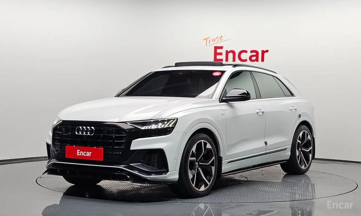 Audi Q8 2021