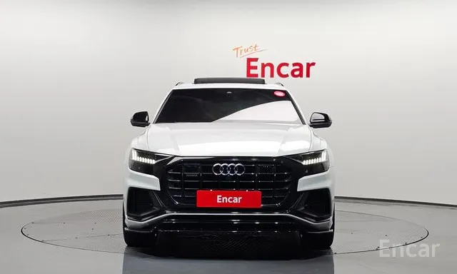 Audi Q8 2021