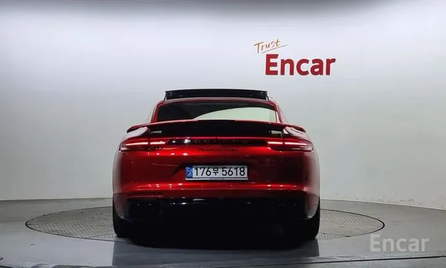 Porsche Panamera 2020