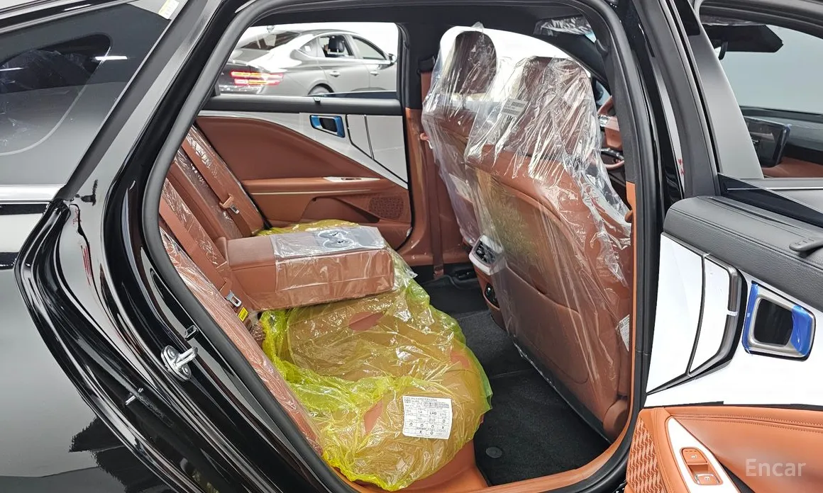 Kia K8 2025