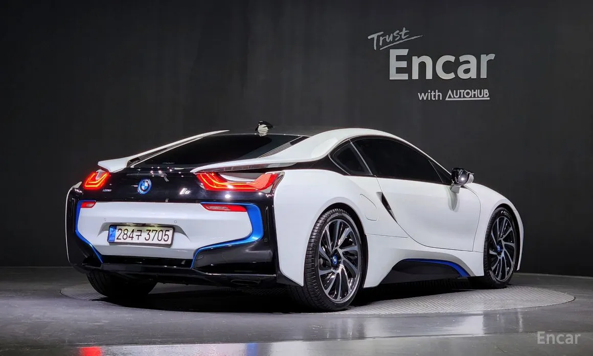 BMW i8 2016