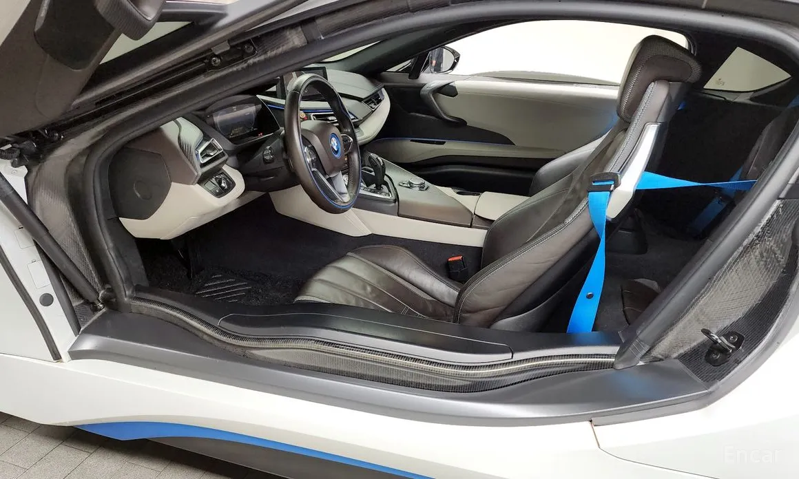 BMW i8 2016