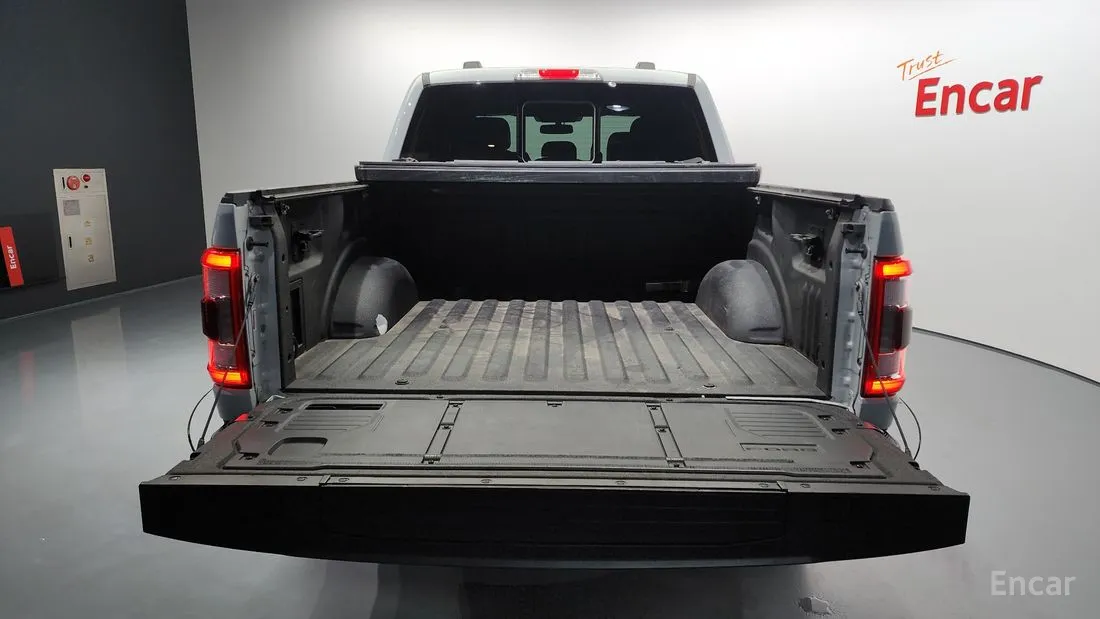 Ford F-150 2021