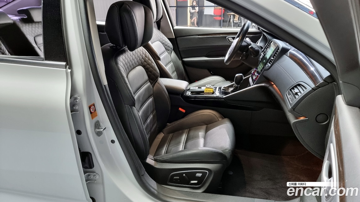 Renault SM6 2018