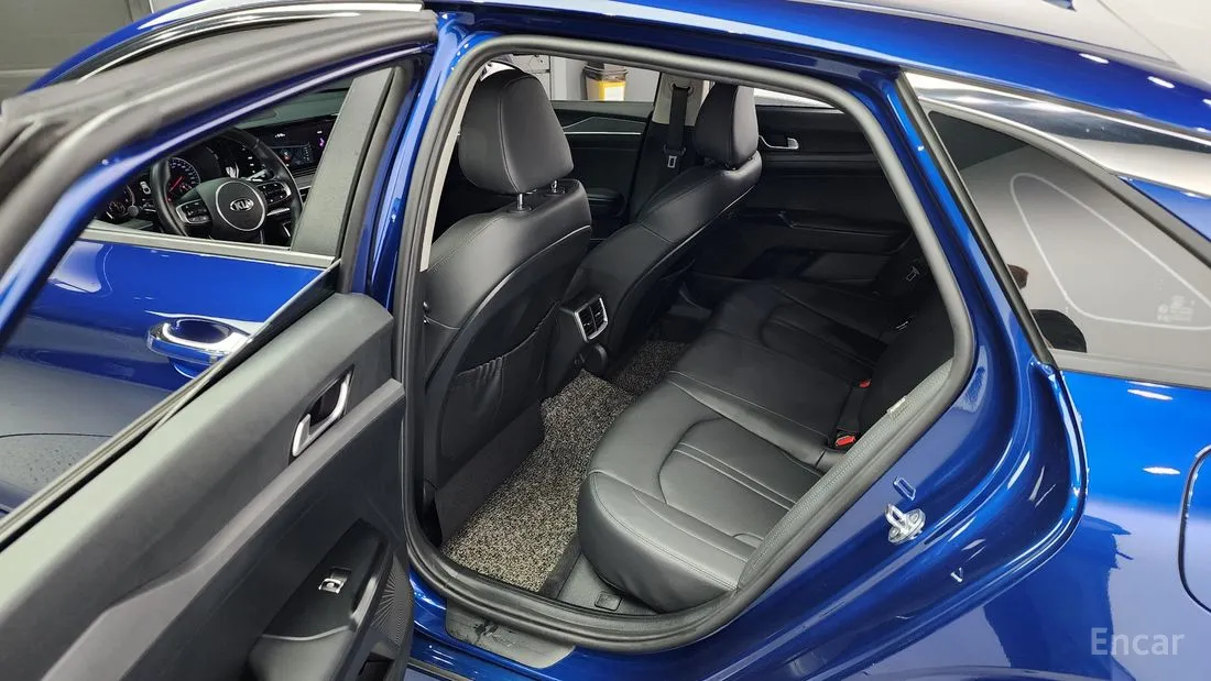 Kia K5 2021