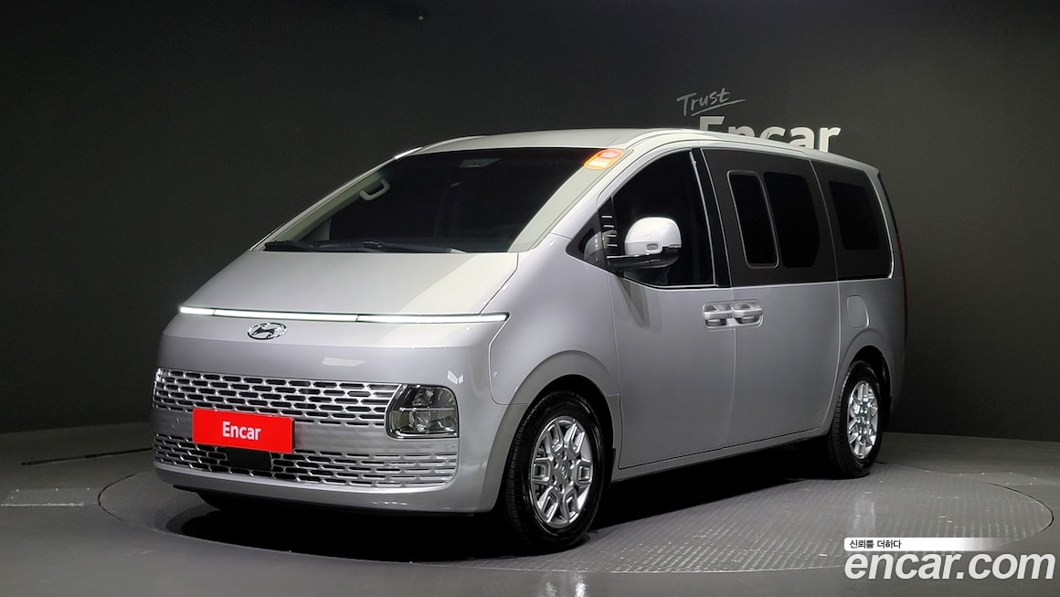 Hyundai Staria 2021