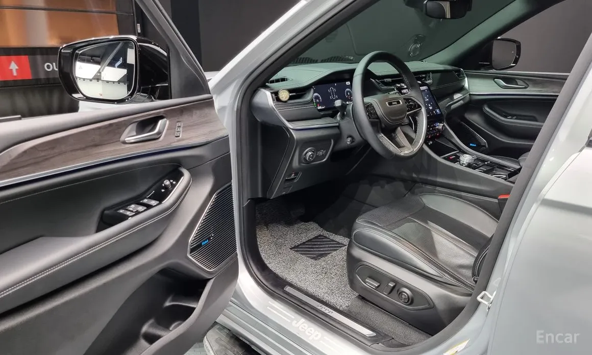 Jeep Grand Cherokee 2021