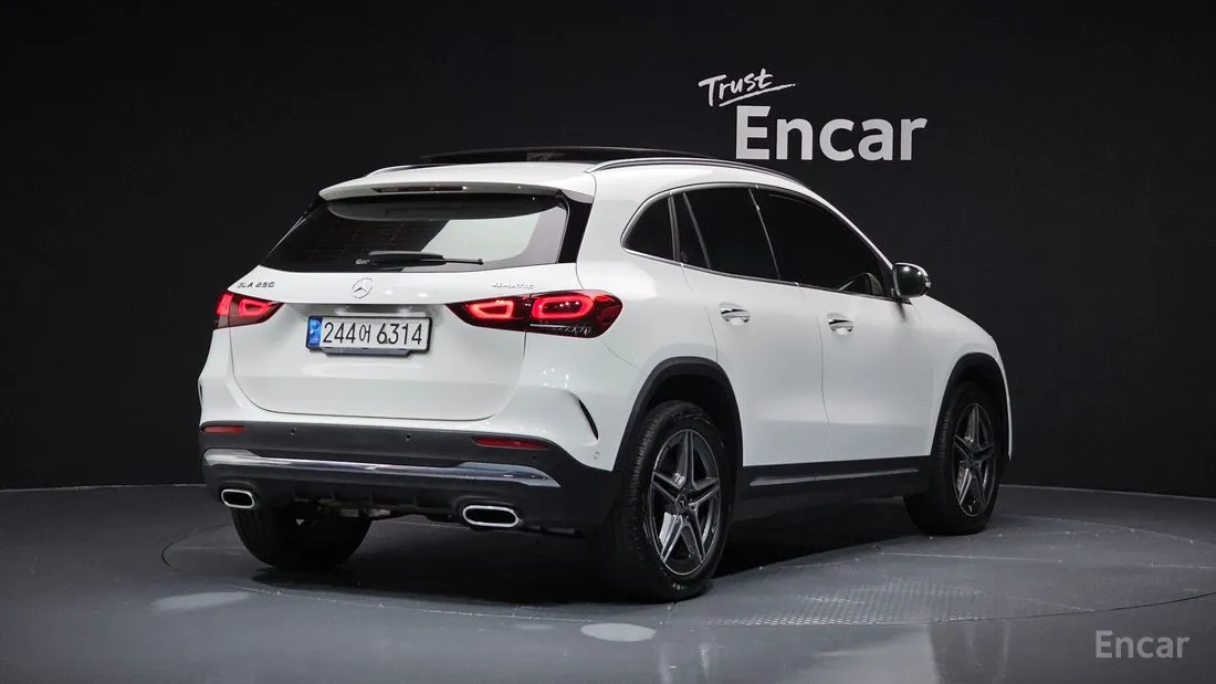 Mercedes GLA 2021