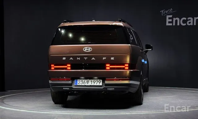 Hyundai Santa Fe 2024